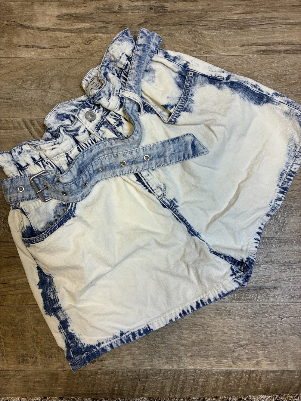 All Saints Filly Paperbag Denim Shorts High Waisted Belted Bleached - Picture 2 of 12